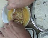 Foto langkah ke 2 dari resep Steak Ayam Saos Mustard.