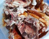 Foto langkah ke 1 dari resep Opor Ayam Kuah Putih (Ayam Kampung Bakar).