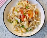 Foto langkah ke 3 dari resep Oseng Kubis Ala Vietnam.