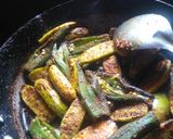 करारी भिंडी (karari bhindi recipe in Hindi) रेसिपी चरण 4 फोटो