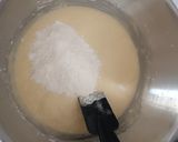 عکس مرحله 1 از دستور کیک آلبالو