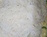 Foto del paso 5 de la receta: Fideos de arroz con salsa de queso y perejil