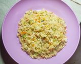 Foto langkah ke 5 dari resep Nasi goreng telur dan sayuran.
