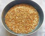 क्रिस्पी बाकरवडी (bakarvadi recipe in marathi) रेसिपी स्टेप 2 फोटो