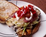 Foto del paso 6 de la receta: Sándwich de pimiento rojo, berenjenas y 2 ricas salsas..