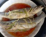 Foto langkah ke 2 dari resep Ikan kukus praktis.