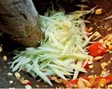 รูปขั้นตอนการทำที่ 1 ของ ส้มตำเจ๊อุ๊