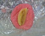 Foto langkah ke 5 dari resep Roti Goreng Pisang.