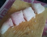 Foto del paso 2 de la receta: Patatas en salsa verde con merluza