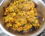 A picture of step 8 of Baked Bathua Aloo Kachori.