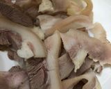 Hình bước làm 1 của món Tai Mui Heo Ngâm Mắm Đường