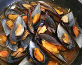 Foto del paso 8 de la receta: Mejillones en salsa picante
