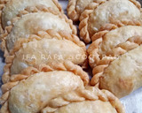 Foto langkah ke 8 dari resep Pastel Isi Wortel, Kentang & Telur.