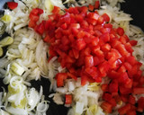 Foto del paso 4 de la receta: Calamares en salsa
