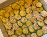 Foto del passaggio 2 della ricetta Parmigiana di zucchine