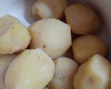 Házi sonkás szafaládés paprikás krumpli recept fázis 2 fotója