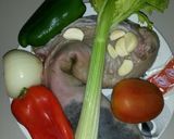 Foto del paso 1 de la receta: Lengua de Res en Salsa Roja