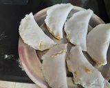 A picture of step 4 of Rice flour chana dal pitha.