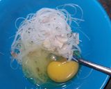 Foto langkah ke 2 dari resep Omelette Soun.