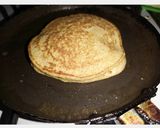 Foto del paso 3 de la receta: Wafles, panqueques, mini tortas en sartén