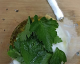 Foto del paso 2 de la receta: Salsa de ajo 🧄, perejil 🌿y yogurt