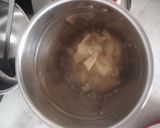 A picture of step 4 of Chatpati Kachi Keri Chuski.