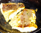 Foto del paso 4 de la receta: Filete de carpa china al sartén