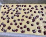 Vaníliás meggyes finomság recept fázis 4 fotója