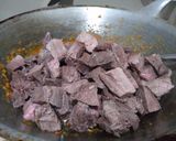 Foto langkah ke 3 dari resep Krengsengan daging sapi.