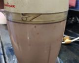 A picture of step 3 of Papaya Smoothie.