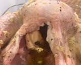 Foto del paso 3 de la receta: Pollo asado al horno con cerveza