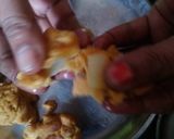 A picture of step 7 of Sindhi Pakoda.