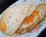 A picture of step 8 of Simple Egg n Toast.