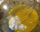 Foto del paso 1 de la receta: Bizcocho de danone