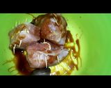 รูปขั้นตอนการทำที่ 1 ของ หมูยัดไส้ไข่แดงเค็มทอด
