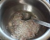 A picture of step 2 of Lima Beans With Macaroni.