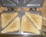 A picture of step 4 of Toasted cake.