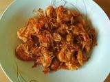 Pelecing ayam suwir bumbu merah