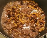 Une image de l'étape 7 de Boeuf Stroganoff.