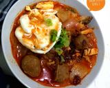Foto langkah ke 4 dari resep Seblak Kuah Jeletet Level 1 ala Murni #pr_recookmasakanpedas.
