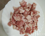 Foto del paso 4 de la receta: Lombarda con panceta y cebolla caramelizada, piñones, pasas Jolie