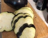 Foto del passaggio 1 della ricetta Parmigiana di melanzane spesse in friggitrice ad aria