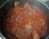 Foto del paso 4 de la receta: Carne de osobuco a la olla con salsa de tomate