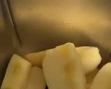 Foto del paso 7 de la receta: Bizcocho marmolado: 3-2-1 vasitos de medida, + manzana