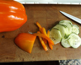 Foto del paso 1 de la receta: Fuente de quinoa con vegetales