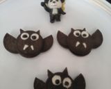 A picture of step 5 of Dracula cookies.