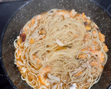 Foto del paso 4 de la receta: Espaguetis frutti di mare