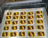 Foto langkah ke 4 dari resep Kue Coklat Stik.