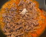 Foto langkah ke 5 dari resep Sisit Daging Sapi (daging sapi suwir pedas).