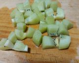 Foto del paso 1 de la receta: Ensalada verde con kiwi y zarzamora